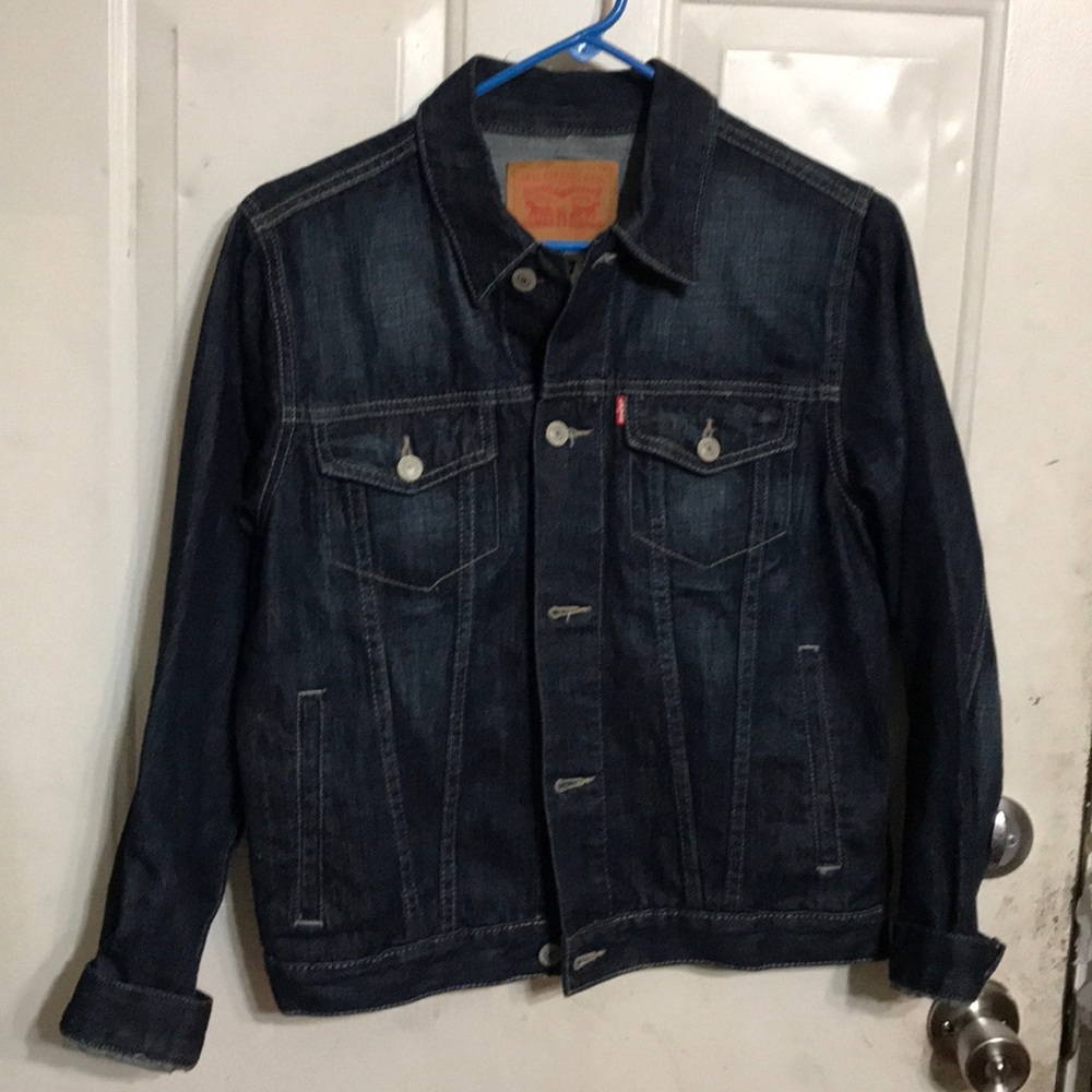levi’s jean jacket